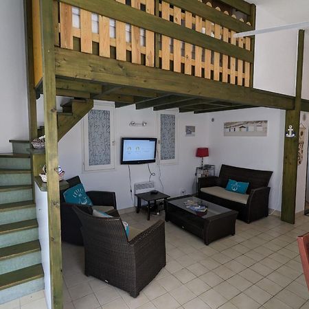 Spacious Nest With Terrace Near The Beach Saint-Hilaire-de-Talmont Extérieur photo